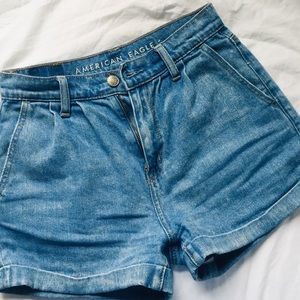 American Eagle High Waisted Mom Jean Short